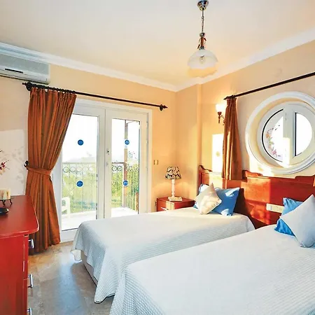 Sleeps 5 Air Con Wifi *