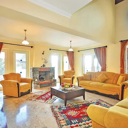 Sleeps 5 Air Con Wifi Willa