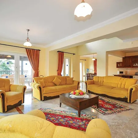 Sleeps 5 Air Con Wifi *