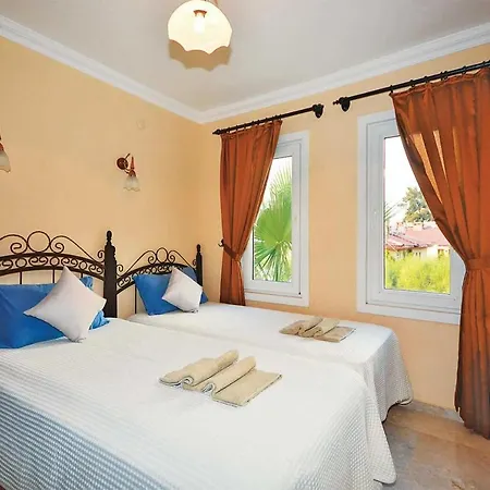 Sleeps 5 Air Con Wifi Ölüdeniz